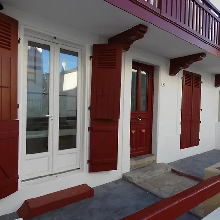 Διαμέρισμα Charmant T2 Dans Le Tres Prise Quartier Beaurivage De Μπιαρίτζ